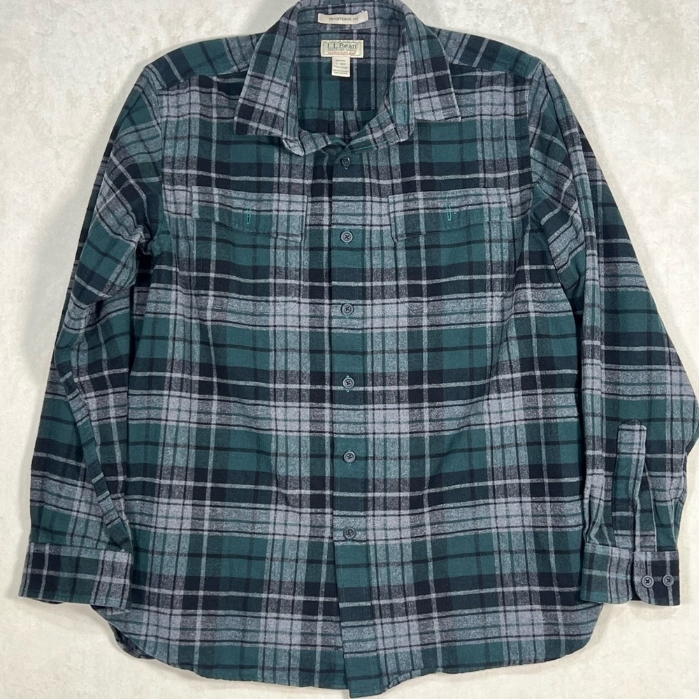 L.L. Bean Large Chamois Cloth Tradition Fit Shirt Plaid Gray Soft Shirt Jacket